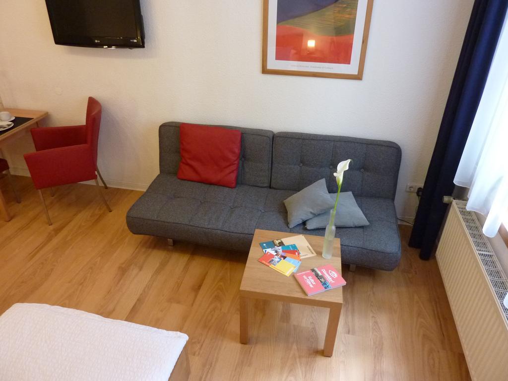 Lessing-Apartment Dusseldorf Exterior photo