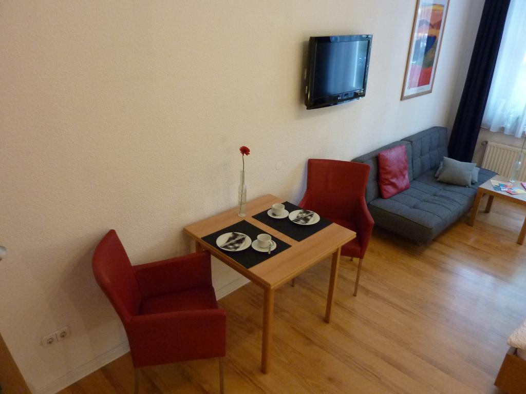 Lessing-Apartment Dusseldorf Exterior photo